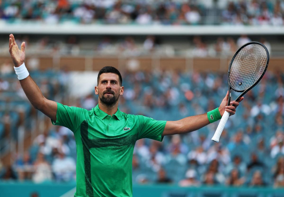 Isner sur Djokovic : « S’il sert comme à Miami, il peut gagner Wimbledon »