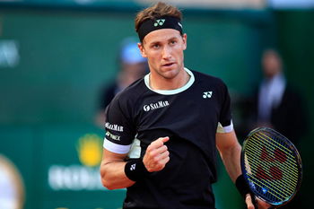 Ruud debuta con éxito en Wimbledon