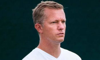 Johansson, vainqueur de l'Open d'Australie 2002 rejoint le staff de Goffin dès le tournoi de Rotterdam, et ce jusqu'à la fin de l'année.