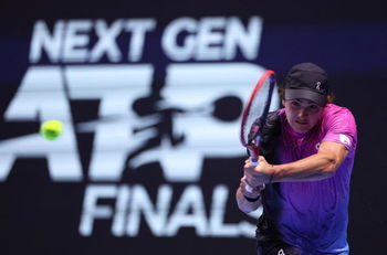 Video - Tuesday's top five points at the Australian Open