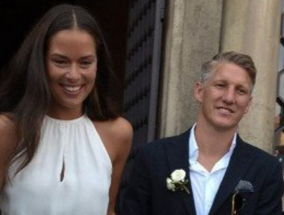 Ana Ivanovic, 28 ans, et le footballeur allemand Bastian Schweinsteiger, 31 ans, se sont dit oui à Venise ce mardi 12 juillet.