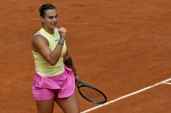 Connors sur Sabalenka : « Elle peut aussi être compétitive sur terre battue »