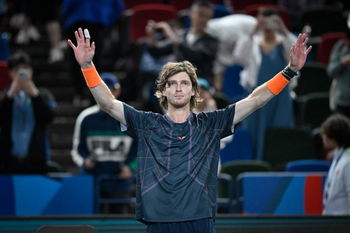 Rublev éteint Dimitrov en demie à Shanghai !