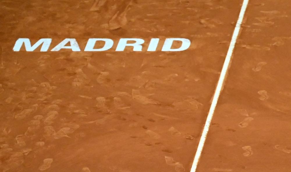 Romboli, joueur de double, coincé dans un ascenseur à Madrid suite à la panne d’électricité