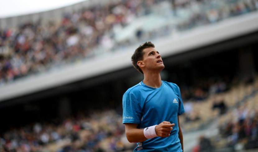 Thiem rallie le 3ème tour dans la douleur à Roland Garros