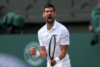 In pain, Djokovic advances to his 16th Wimbledon quarterfinal  
