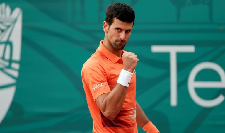 Djokovic s'offre un 3e set face à Rublev en finale à Belgrade