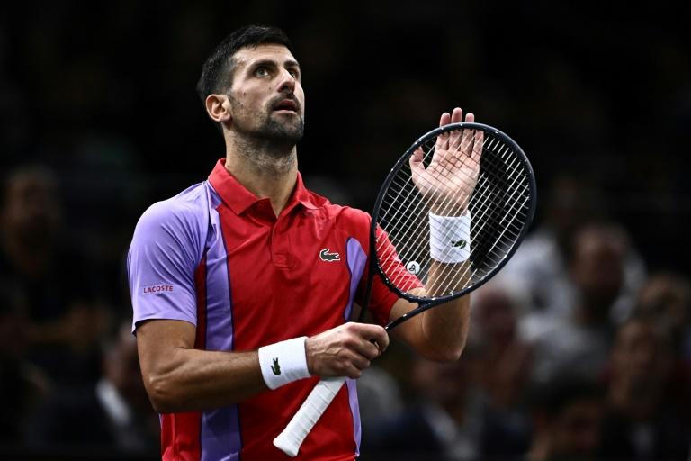 Djokovic remporte un superbe duel face à Rune à Bercy !