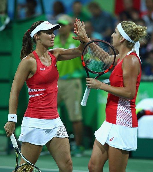 Hingis et Bacsinszky en demi-finale du double aux Jeux Olympiques de Rio en s'imposant face à la paire taïwanaise Chan/Chan 6/3 6/0.