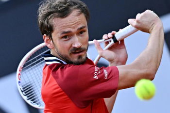 A furious Medvedev is fined on top of his defeat in Halle