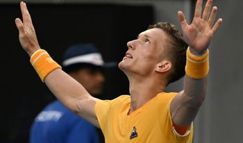Lehečka bezwingt Draper in Queen’s und wird zweiter tschechischer Finalist der Open-Ära