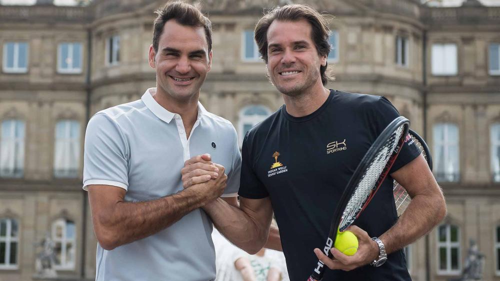 Federer (35 ans) face à Haas (39), 74 ans à eux deux, est le duel le plus âgé depuis Ayala (49) face à Cano (30) en 1982, 79 ans au total.