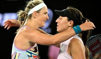 Azarenka surclasse Pegula pour retrouver les demies à l'Open d'Australie 