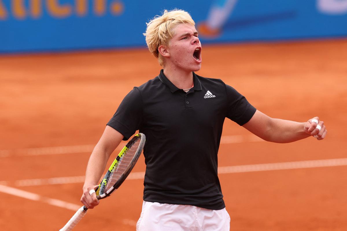 Dedura-Palomero diventa il primo giocatore nato nel 2008 a vincere un match nell'ATP