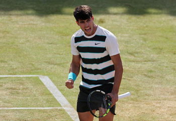 Alcaraz remporte le Queen’s pour la deuxième fois de sa carrière, en battant Lehecka