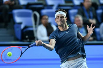 Fritz surclasse Medvedev et lance parfaitement son Masters ! 