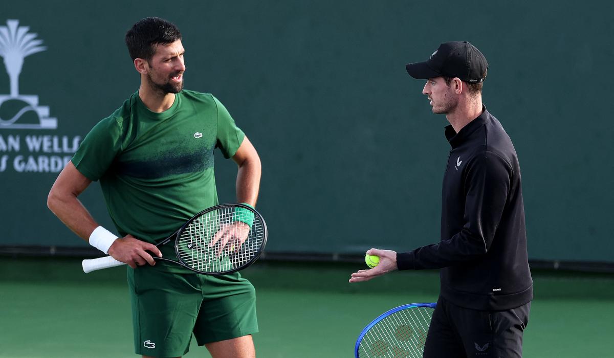 « Murray m’a dit hier que maintenant que j’ai un vrai coach, je gagne de nouveau », dévoile avec humour Djokovic avant son entrée en lice à Roland-Garros
