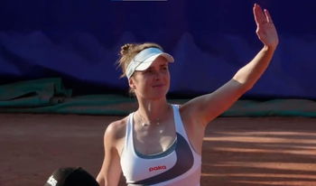 Burel n'est pas passée loin face à Svitolina.