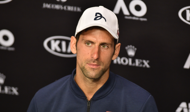 Agassi continuera de coacher Djokovic en 2018