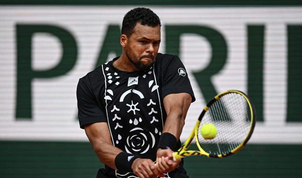 Tsonga opens up about the loneliness of a professional tennis player: 