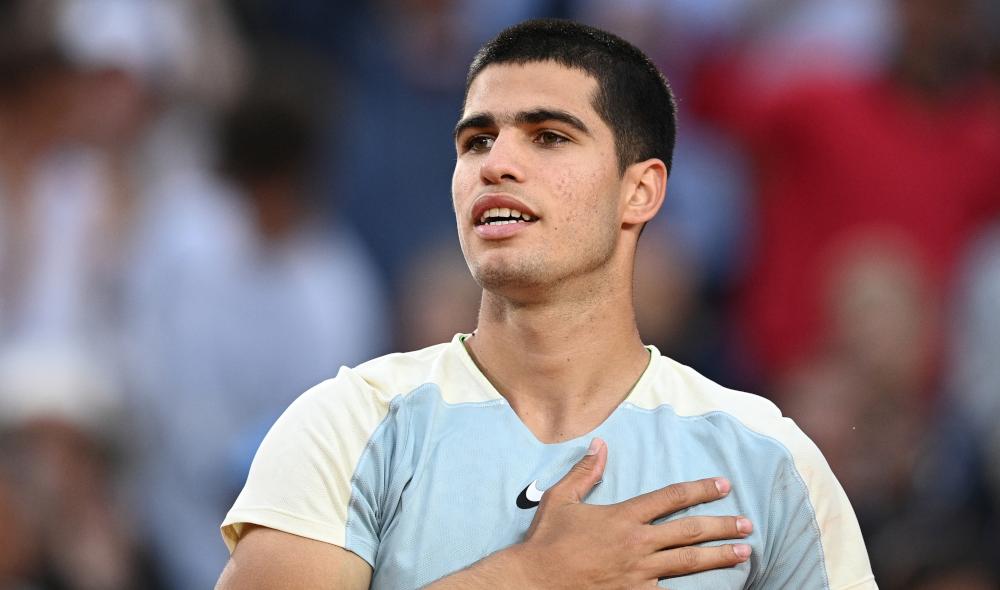 « Je pense que mon premier match avec la plaque va être très spécial », Alcaraz revient sur l’hommage à Nadal