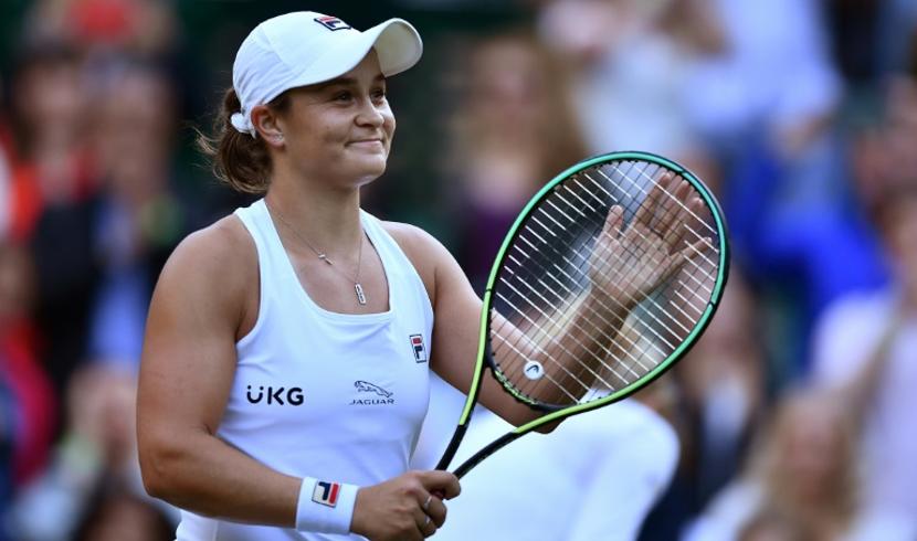 Barty reaches Wimbledon final! The Australian, very convincing, just beat Kerber in 1:27 and will face Pliskova or Sabalenka on Saturday