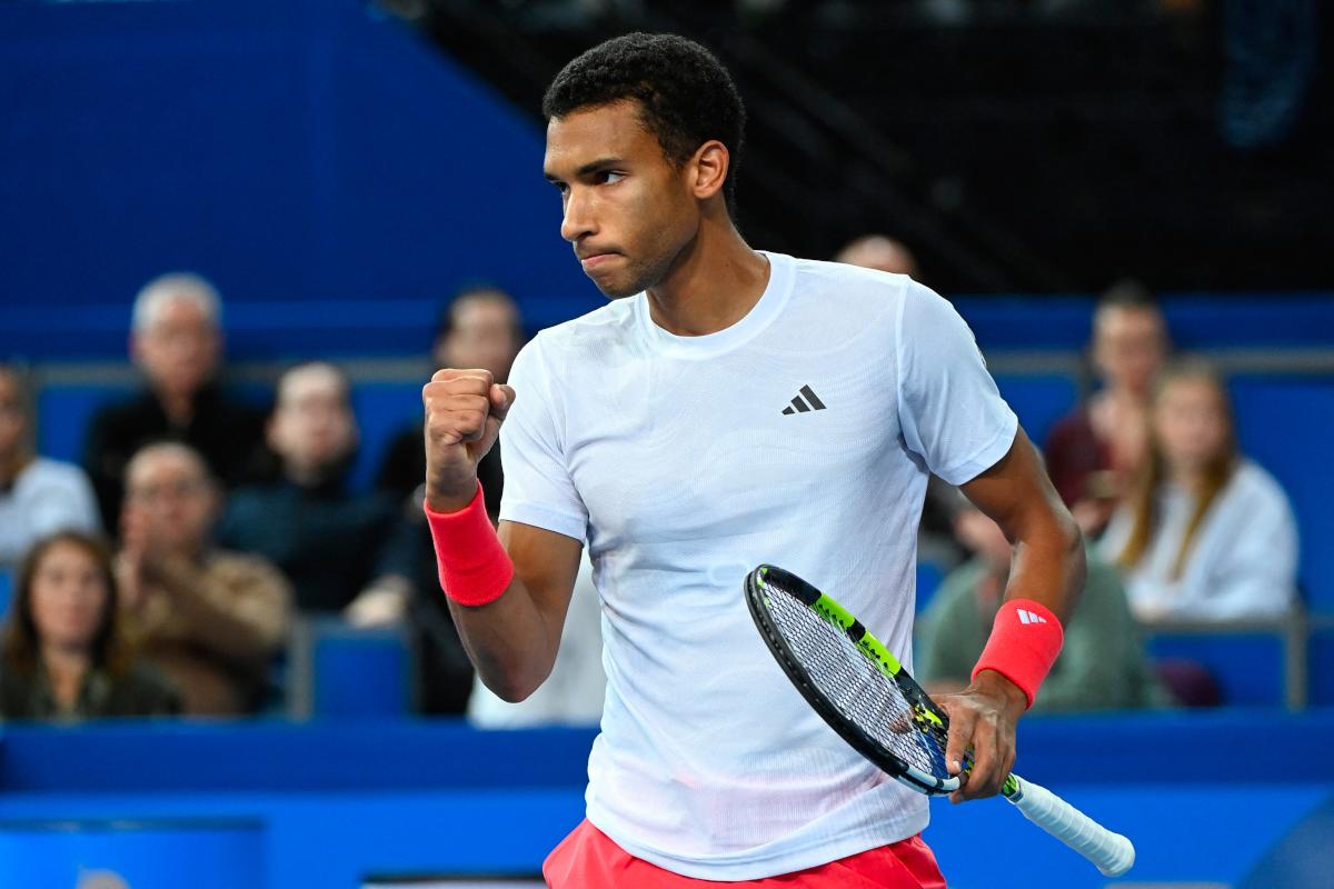 Auger-Aliassime premier calificat pentru semifinalele la Dubai