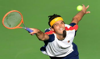 Coup d'arrêt pour Fritz surpris par Paul à Stockholm