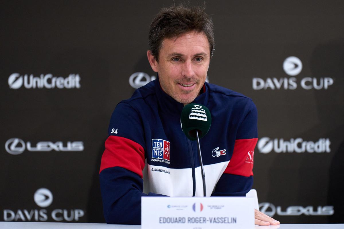 Roger-Vasselin, tenant du titre en double mixte à Roland-Garros, opéré du coude à quelques jours du tournoi