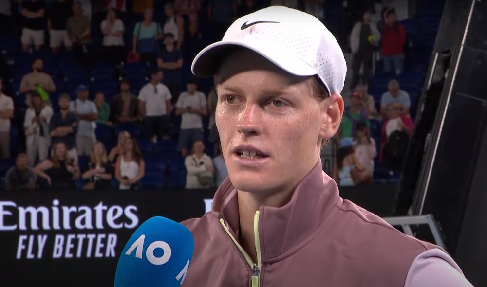 Sinner : Dans le tie-break du 2e set, à 5-1 pour Rublev, on a tourné donc j'ai eu le vent dans le dos, c'est un avantage