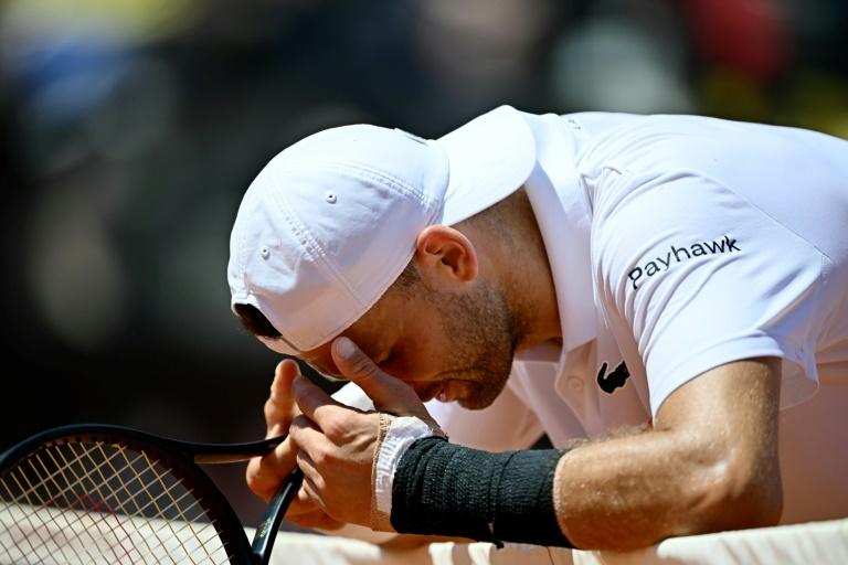 Dimitrov continua a sua série de maus resultados em torneios do Grand Slam