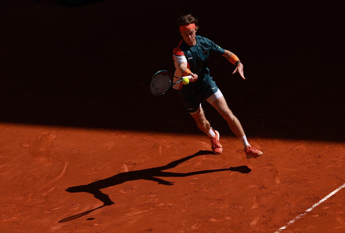 Rublev, detentore del titolo a Madrid, sconfitto da Bublik 