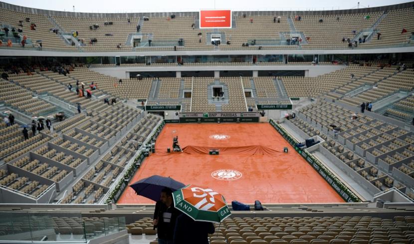 La pluie s'invite à Roland Garros