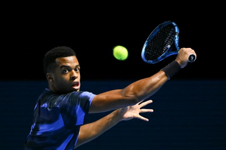 Mpetshi Perricard qualifié pour le 3e tour d’Indian Wells sur abandon de Marozsan