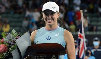 Swiatek croque Bencic en finale à Adelaide 