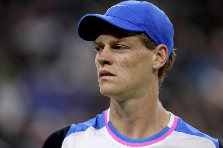« Jeg besøkte foreldrene mine, vennene mine, vi holdt grillfest », Sinner snakker om tiden etter Roland-Garros  
