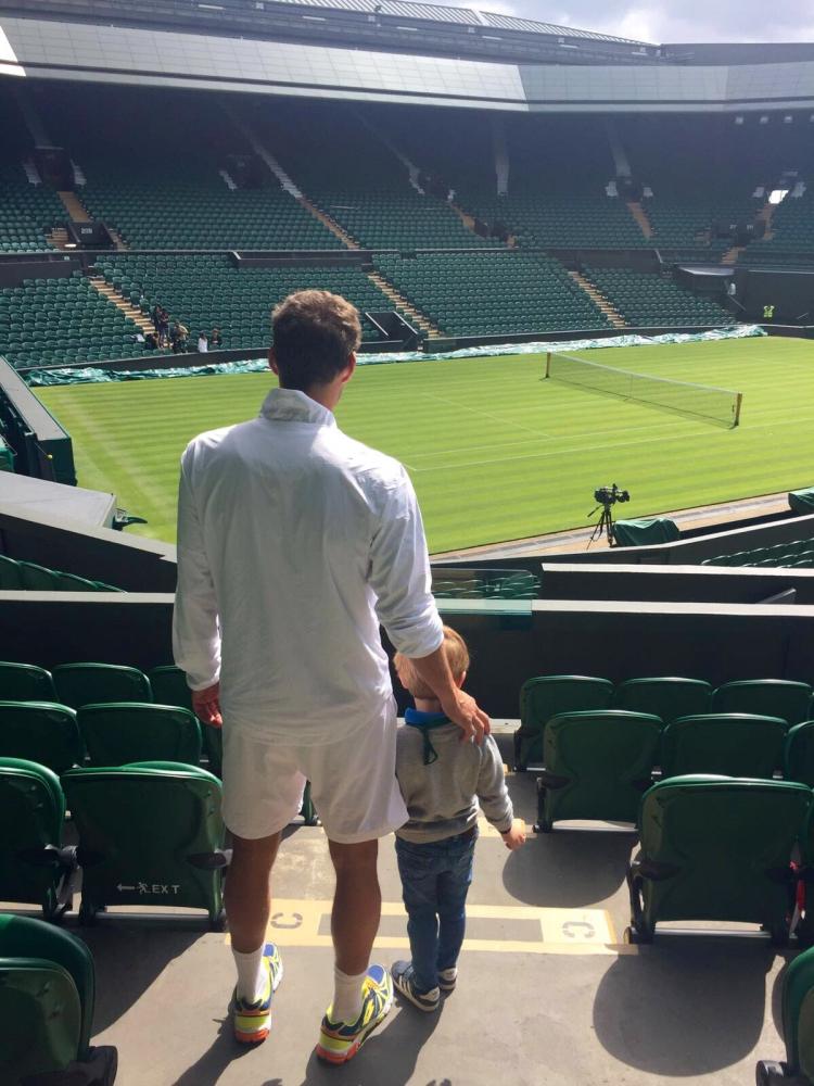 Moment d'émotion pour Paul-Henri Mathieu qui a fait découvrir Wimbledon à son fils dimanche