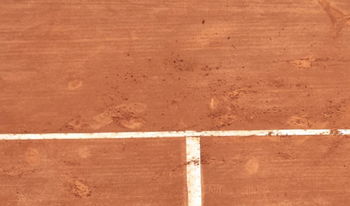 Vídeo - Un jugador se desploma violentamente en el suelo en el Challenger debido a calambres