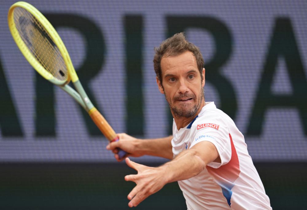 Beaten by Michelsen, Gasquet bids farewell to Metz