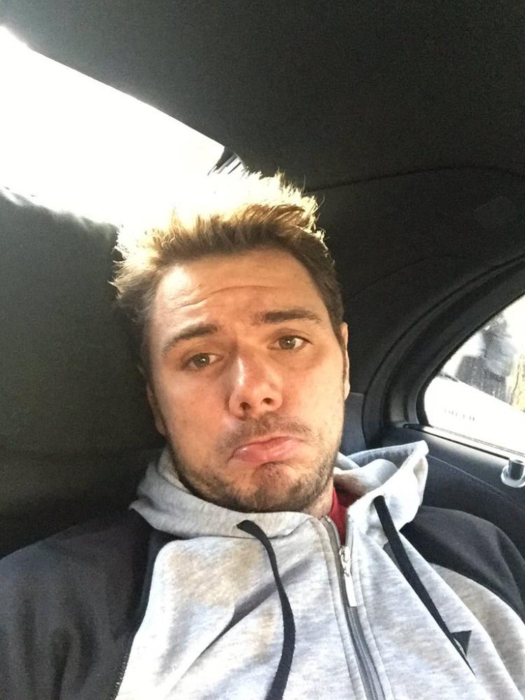 Wawrinka adopte le mode chaton triste, coincé dans les bouchons londoniens