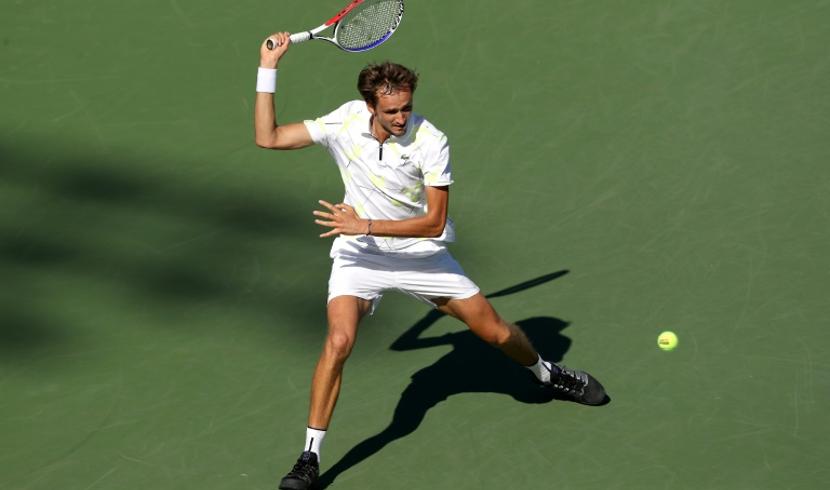 Medvedev au bord de l'abandon face à Wawrinka 