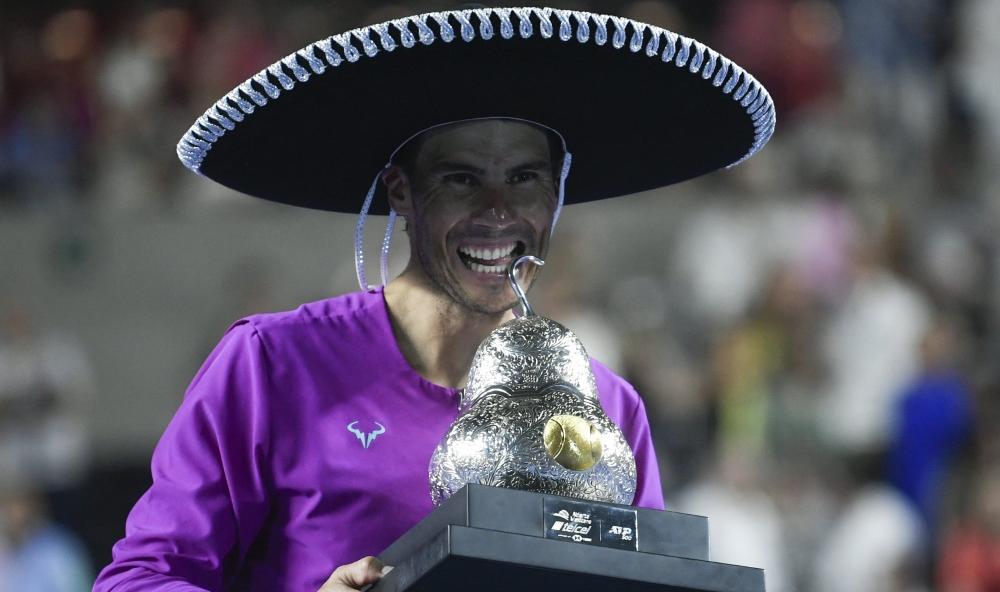 Nadal à la fois vainqueur le plus jeune et le plus âgé à Acapulco