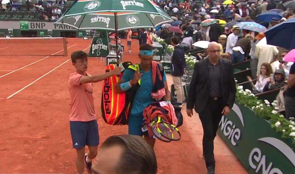 Matches officially postponed to Thursday at the French Open
