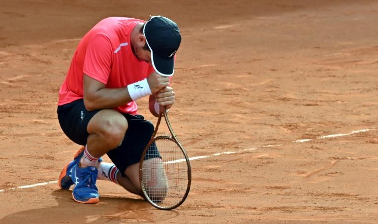 Lajovic en coupeur de têtes ?