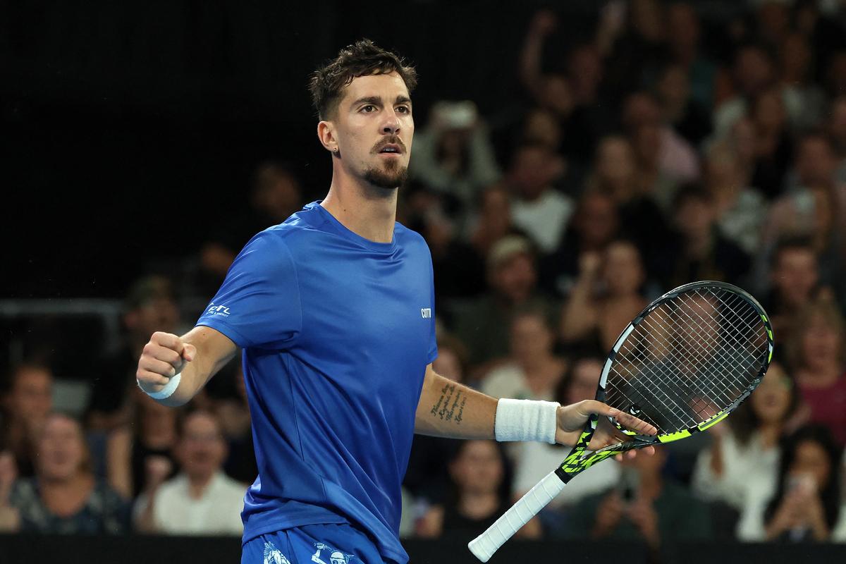 « Beaucoup ont peur des conséquences s’ils parlent ouvertement », déclare Kokkinakis