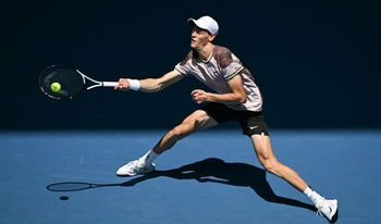 Sinner qualifies for the second round of the Australian Open by beating Jarry