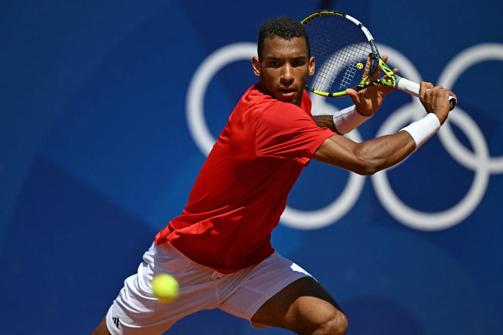 Auger-Aliassime rejoint les demi-finales !