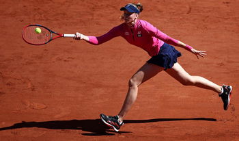 Rybakina au 3e tour sans souci à Roland Garros.