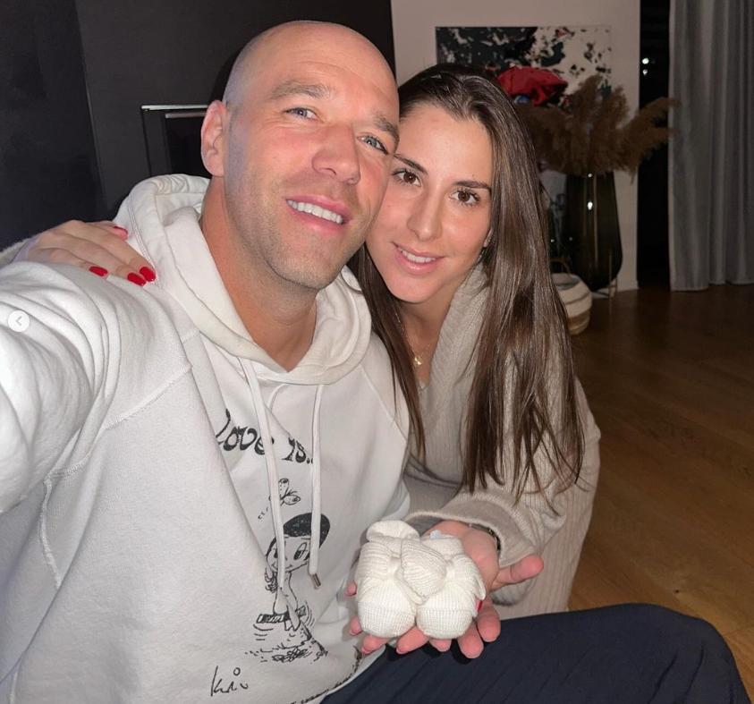 Bencic enceinte de son 1er enfant !