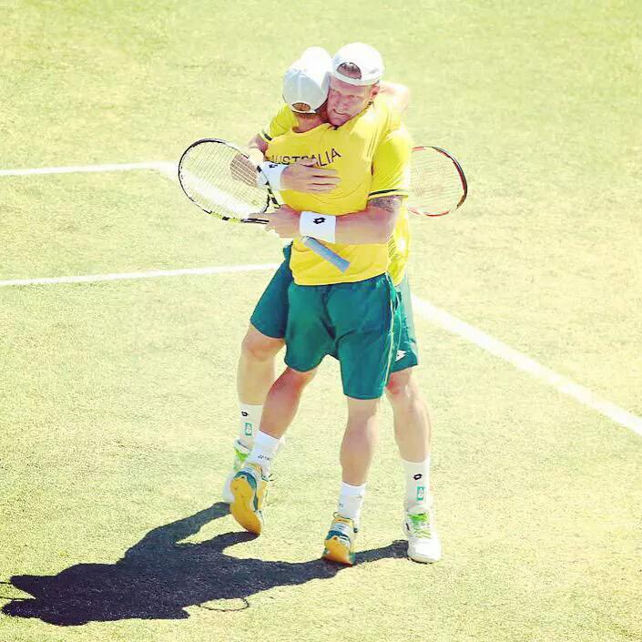 Hewitt et Groth maintiennent l'Australie en course face au Kazakhstan sur le gazon de Darwin